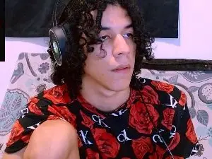 Cam4 Sex Chat of IsidroGlasc