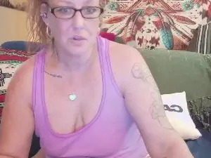 Cam4 Nude Webcam of RedYeag