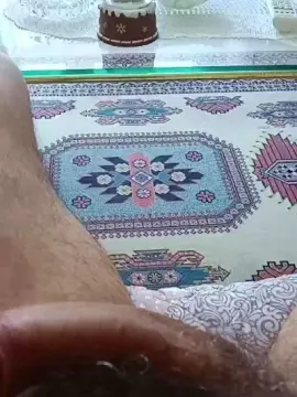Cam4 Live Porn of gigio70hot