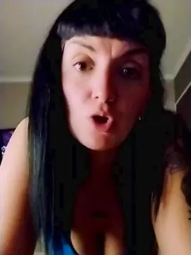 Cam4 Live Porn of Wildrousse