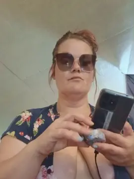 Cam4 Free Live Porn of Mega_throat