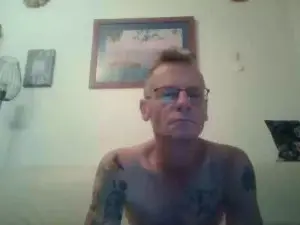 Cam4 Live Porn of filouboy1