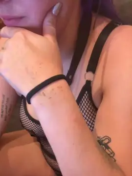 Cam4 Free Porn Cam of MissLadyG5