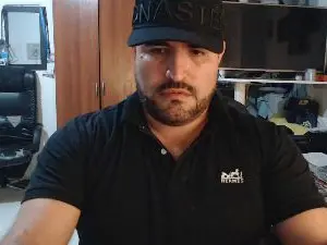 Cam4 Live Sex of hazmetuyo24