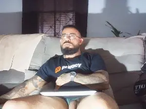 Cam4 Private Sex Chat of Gorilatatuadox