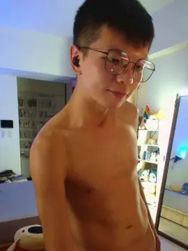 Cam4 Adult Video Chat of that_tsaisenpai