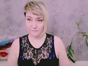 Cam4 Live Porn of Djullia