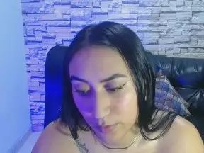 Cam4 Live Sex of paula_ross_