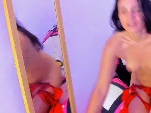 Cam4 Live Porn of doll_katiuska