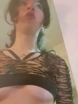 Cam4 Nude Webcam of 666fantasy_