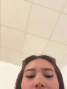 Cam4 Nude Webcam of justbribri01
