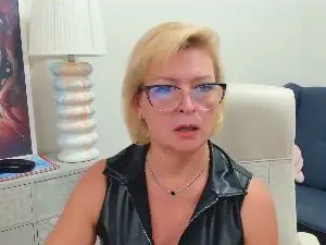 Cam4 Free Live Porn of Luna_xFantasy
