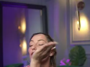 Cam4 Live Sex of MichelleJo