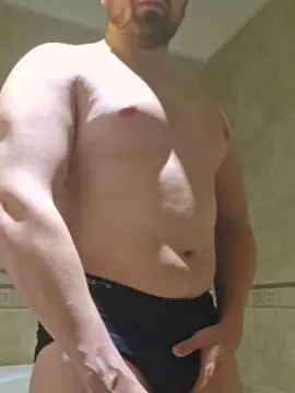 Cam4 Free Live Porn of XXXElephantXXX