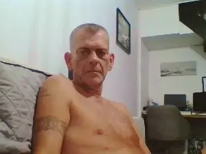 Cam4 Live Sex Cam of k1nkycouple1