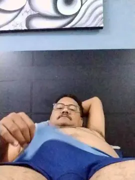 Cam4 Free Live Porn of Marino1977