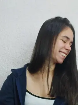 Cam4 Free Live Porn of MissMia99