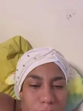 Cam4 Live Sex Cam of Mialacubana