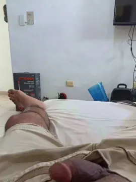 Cam4 Free Live Porn of hot_boy_86