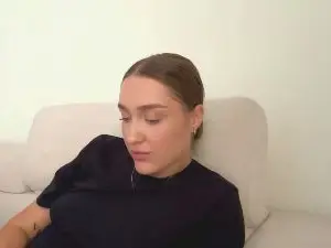 Cam4 Adult Webcam of MyrleBilson