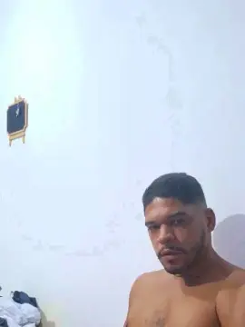 Cam4 Free Live Porn of RealCriadoRio