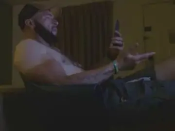 Cam4 Free Porn Cam of Number1dad_