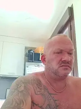 Cam4 Private Sex Chat of misteralexxx