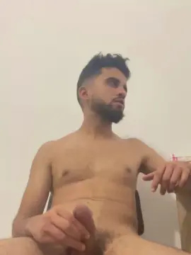 Cam4 Nude Webcam of Bigiheb46