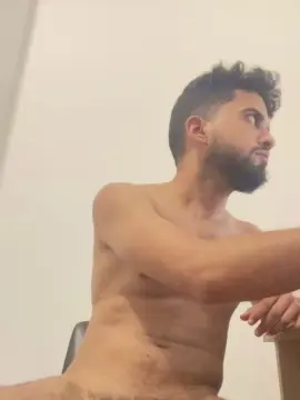 Cam4 Private Sex Chat of Bigiheb46