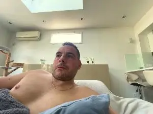 Cam4 Free Porn Cam of justeqqun