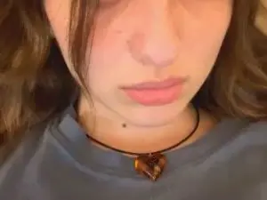 Cam4 Nude Webcam of BreanaHelmle