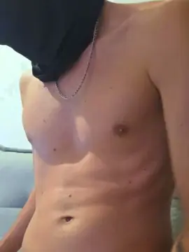 Cam4 Live Sex Cam of VitorGamerXXX