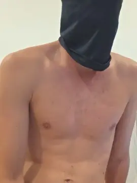 Cam4 Live Sex Cam of VitorGamerXXX