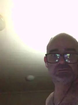 Cam4 Adult Webcam of Oscar7523