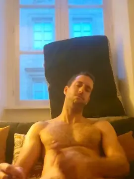 Cam4 Private Sex Chat of alphamuscles44