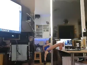 Cam4 Free Live Porn of harleymanfred