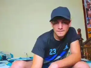 Cam4 Sex Chat of Axel_sex69
