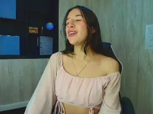 Cam4 Live Sex of LilyRossi_