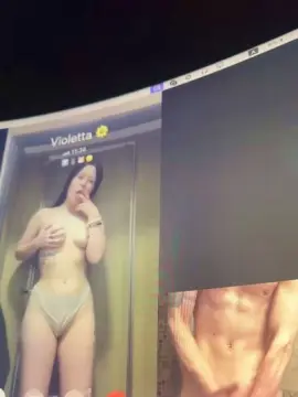 Cam4 Adult Webcam of Baselin