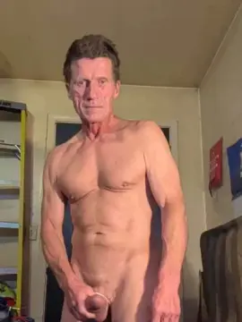 Cam4 Free Live Porn of Davedonny29