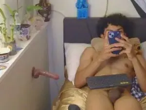 Cam4 Adult Webcams of kevinchan001