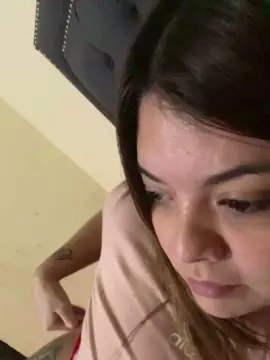 Cam4 Private Sex Chat of Meydollhot