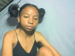 Cam4 Free Live Porn of Rasoanir
