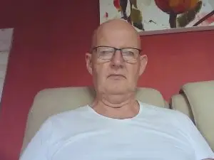 Cam4 Live Sex of antoinetoutnu1