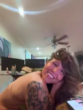Cam4 Live Sex Cam of RosieBloomzXXX