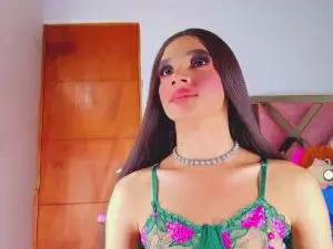 Cam4 Sex Cam of MadixonHot