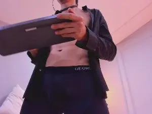 Cam4 Nude Webcam of AntonyStone