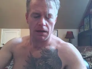 Cam4 Adult Webcams of DILFiGuess1