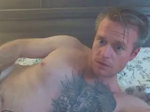 Cam4 Best Webcam of DILFiGuess1