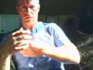 Cam4 Adult Webcam of DILFiGuess1